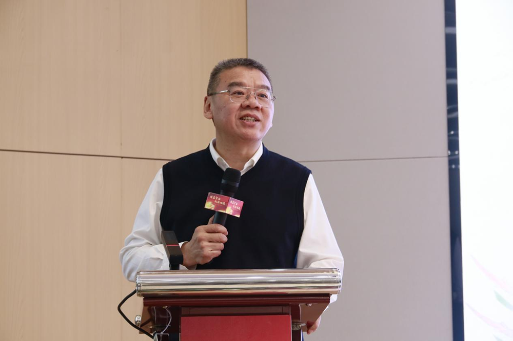 精益智造，創(chuàng  )新破圈 | 四川天馬2024年創(chuàng  )新發(fā)展工作會(huì )議成功召開(kāi)(圖4)