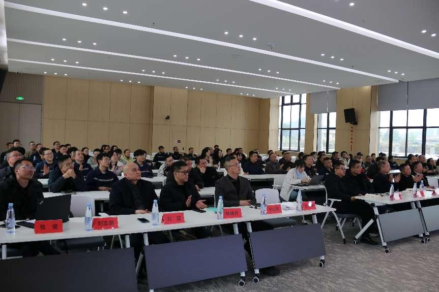 人才強企 · 創(chuàng  )新管理